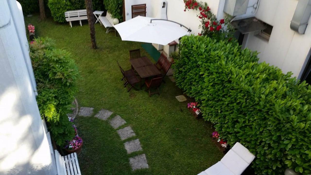 Bed and Breakfast A Casa Di Clo Pesaro Exterior foto