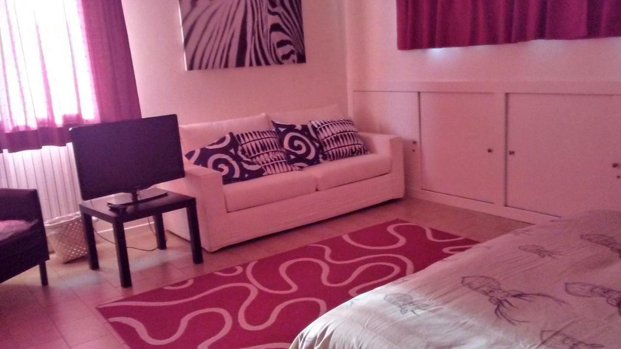 Bed and Breakfast A Casa Di Clo Pesaro Exterior foto
